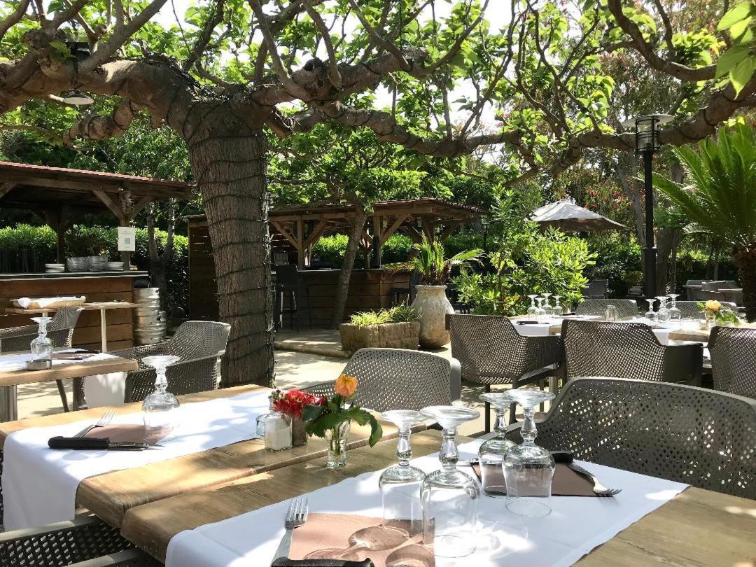 Hotel Restaurant Les Chasseurs Marine de Pietracorbara Dış mekan fotoğraf